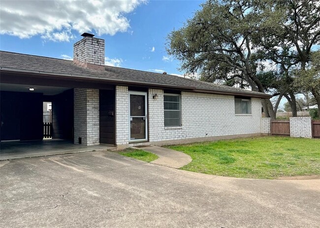 Building Photo - 1907 Rabb Rd