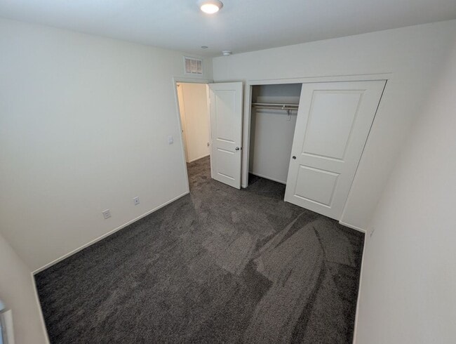 Building Photo - 4820 Orchid Rdg Ave