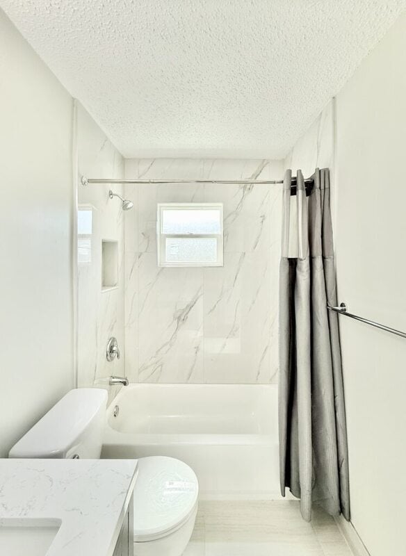 Building Photo - 1221 Jewel Ave