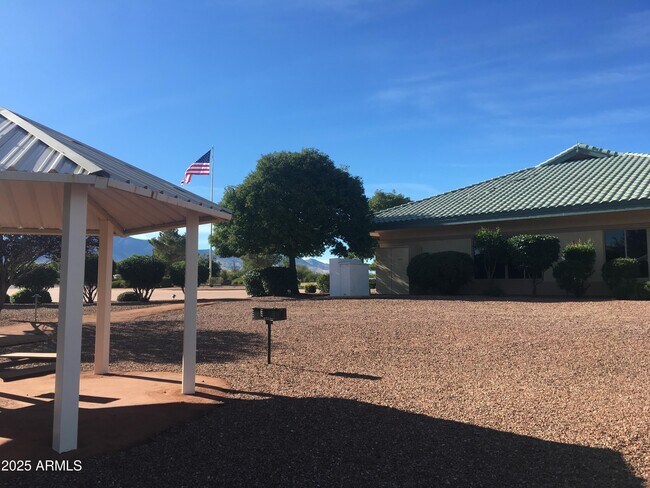 Building Photo - 4651 Big Bend St