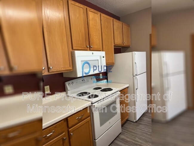 Building Photo - 2756 Mallard Dr