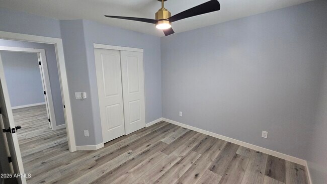Building Photo - 23451 N El Frio Ct