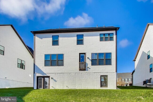 Building Photo - 21905 Woodcock Wy