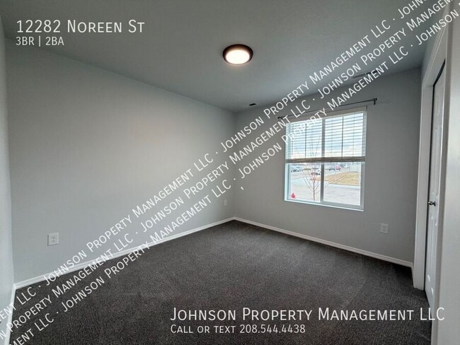 Building Photo - 12282 Noreen St
