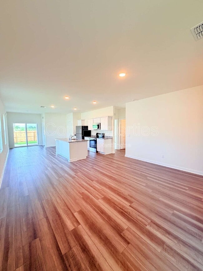 Building Photo - 12807 Prairie Vly