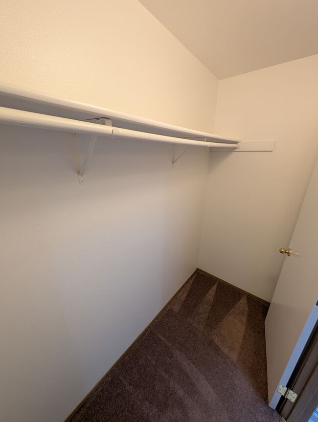 Building Photo - Large Duplex on Quiet Dead-End Street with 2-Car Garage, Washer & Dryer Provided