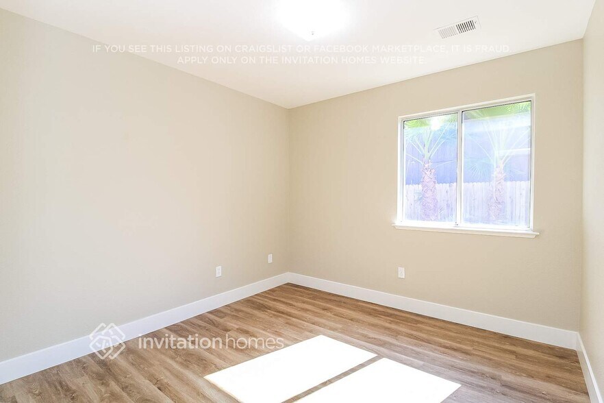 Building Photo - 1910 Rapid Falls Dr