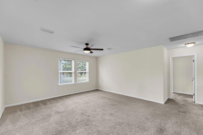 Building Photo - 316 Beachgrass Ln