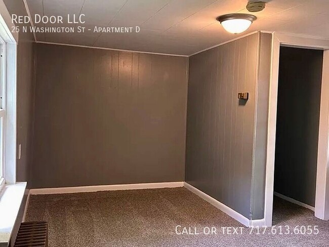 Building Photo - 25 N Washington St