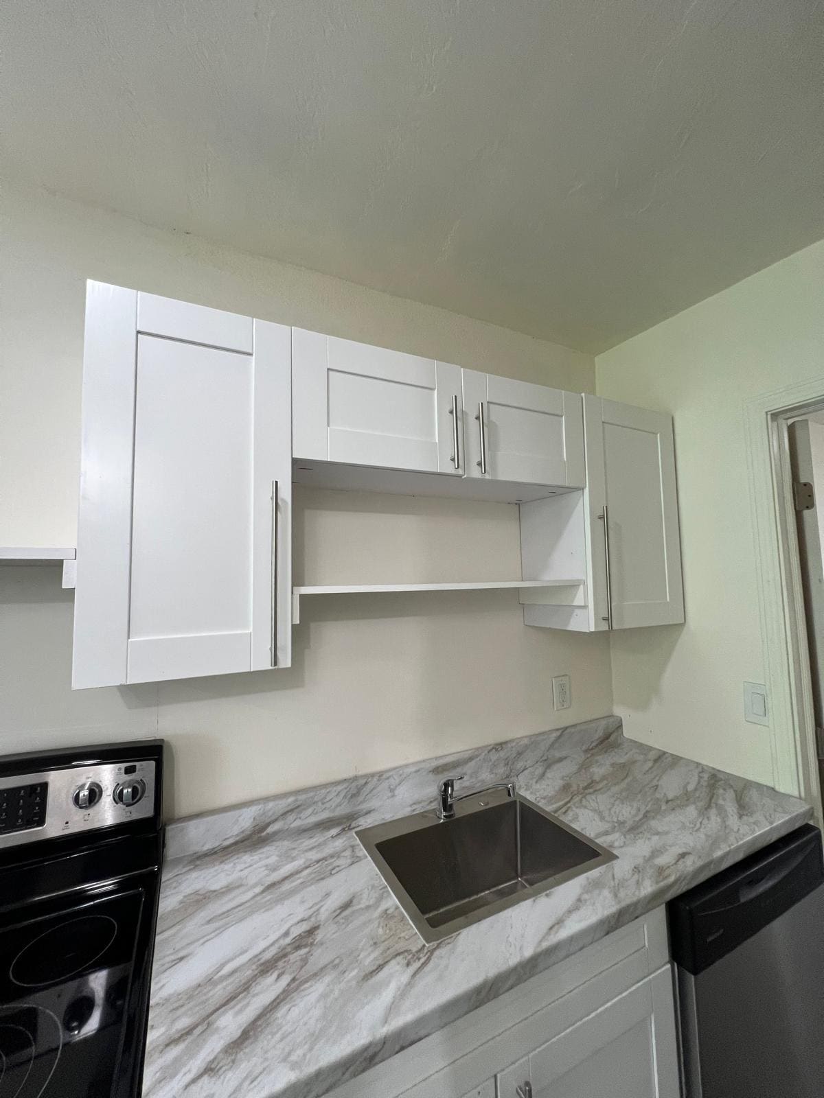 Building Photo - 6980 NW 25th St