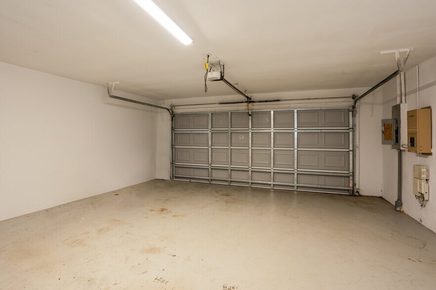 Building Photo - 1512 Blueteal Dr