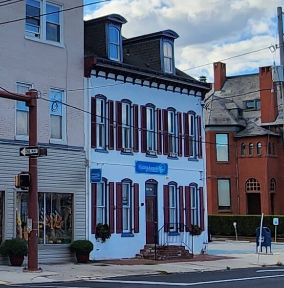 Front of Building - 102 Carlisle St