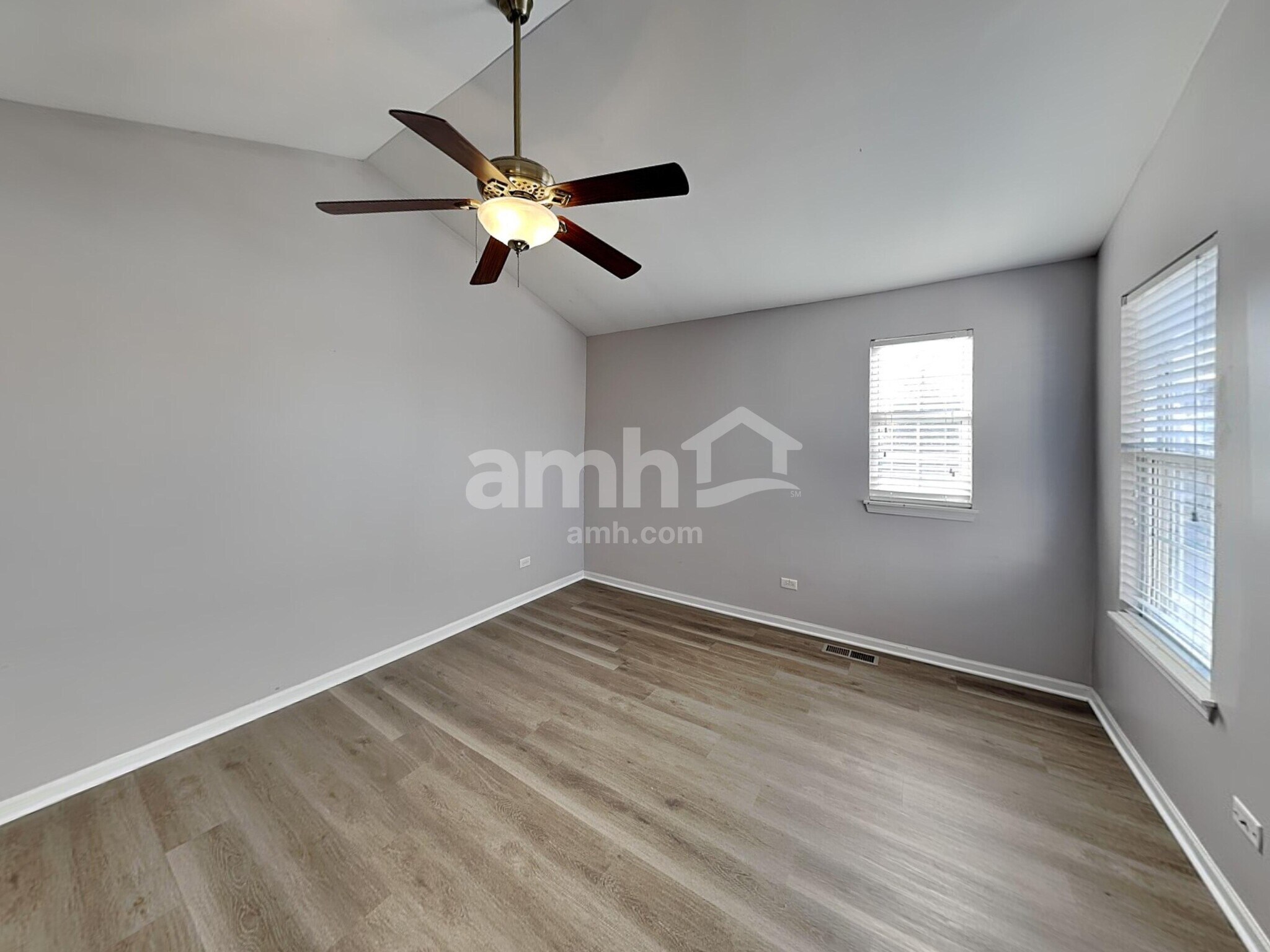 Building Photo - 1082 Horizon Ridge Dr