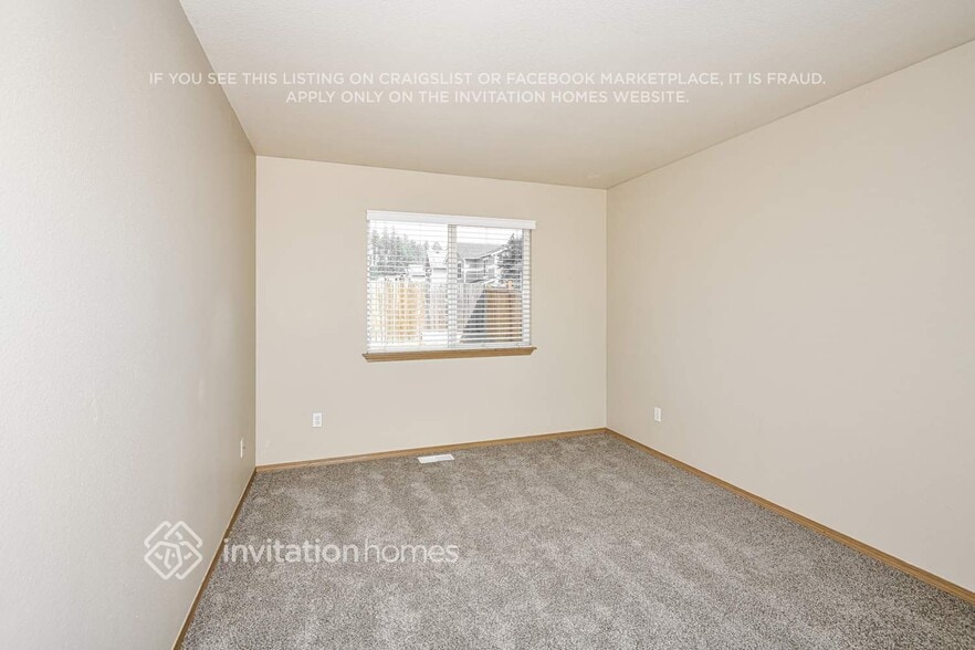 Building Photo - 20213 13th Ave Ct E