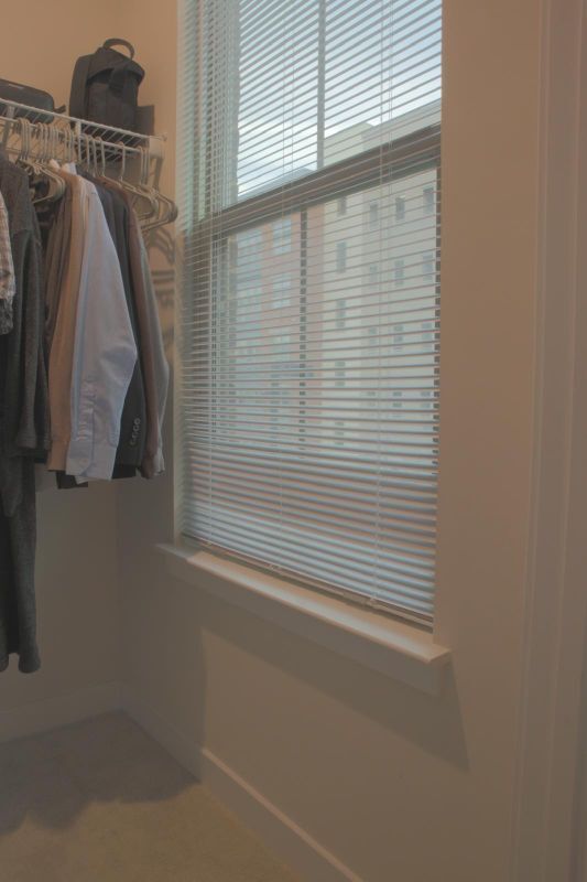 Building Photo - 2816 Devonshire Clfs Ter