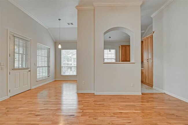 Building Photo - 11434 Elizabeth Brook Dr