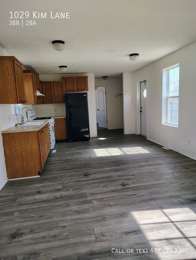 Building Photo - 1029 Kim Ln