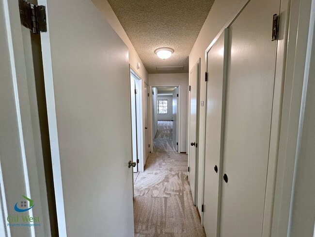 Building Photo - $2,695 - 2 Bed/2 Bath Retirement Resort Li...