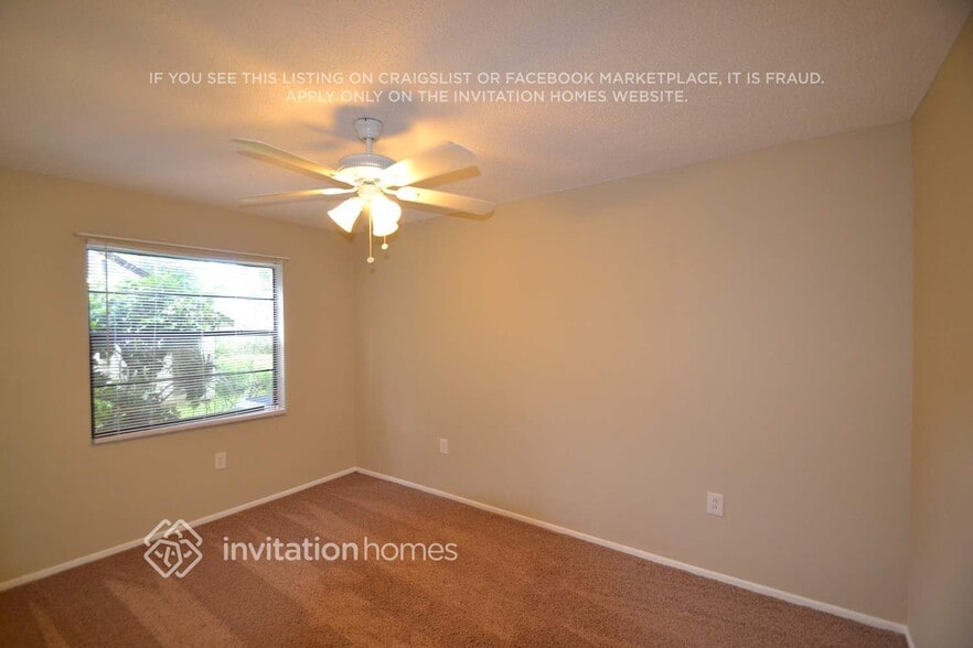 Building Photo - 3240 Maiden Ln