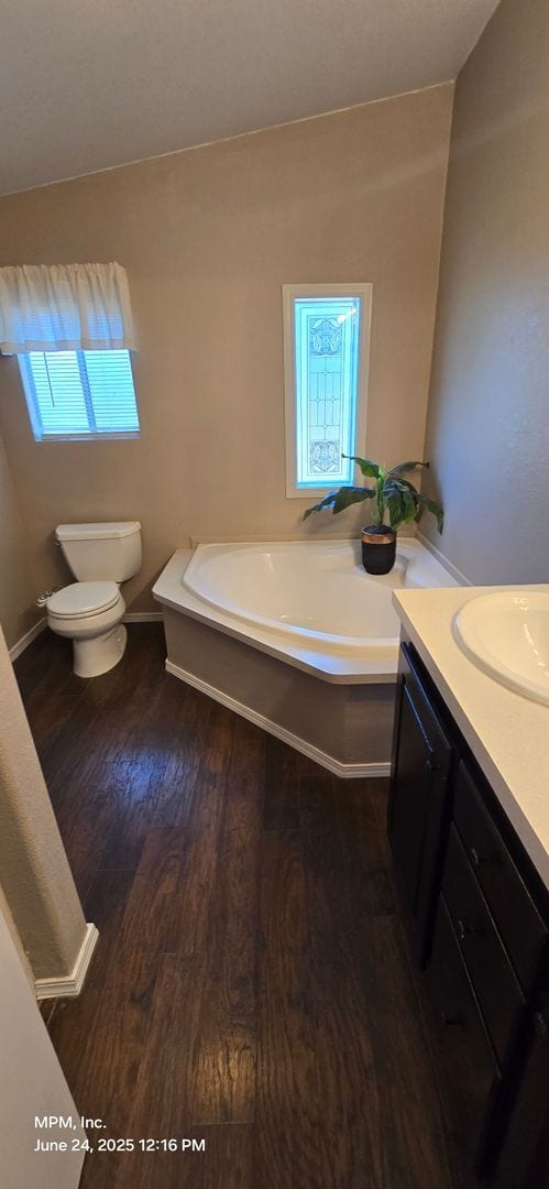 Building Photo - Large 3 bedroom home in the country