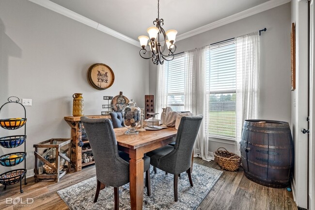 Building Photo - MOVE IN SPECIAL HALF OFF FIRST MONTHS RENT