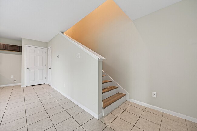 Building Photo - 14774 Bowie Ln
