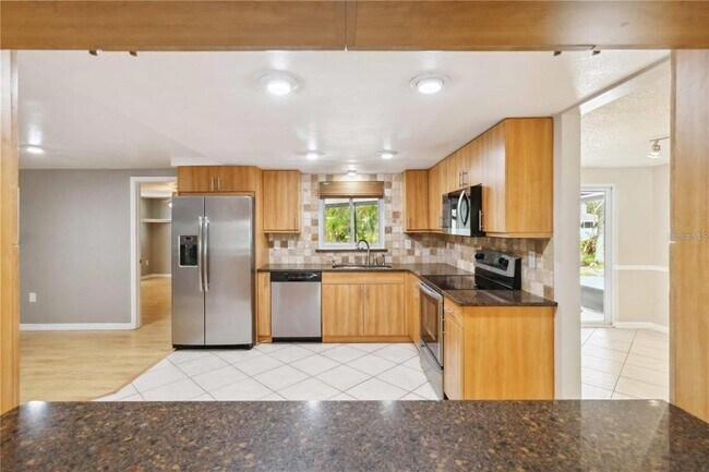 Building Photo - 4021 Barry Way