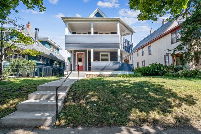 welcome home :) - 2447 Colfax Ave S