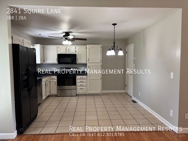 Building Photo - 2841 Squire Ln