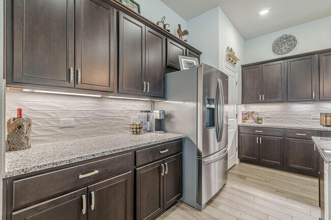 Building Photo - 138 Harborside Dr