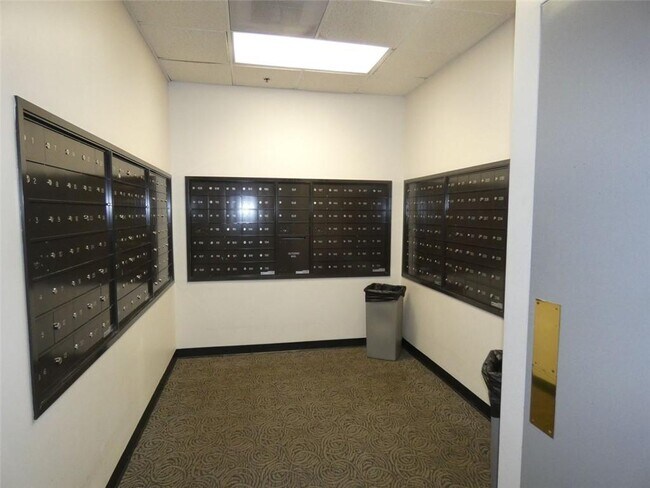 Building Photo - 795 Hammond Dr
