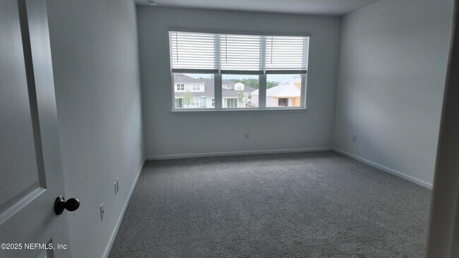 Building Photo - 257 Silver Myrtle Ct