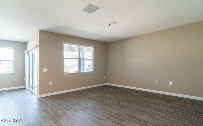 Building Photo - 2480 S 241st Ave