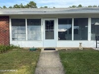 Building Photo - 1178B Clydebank Ct
