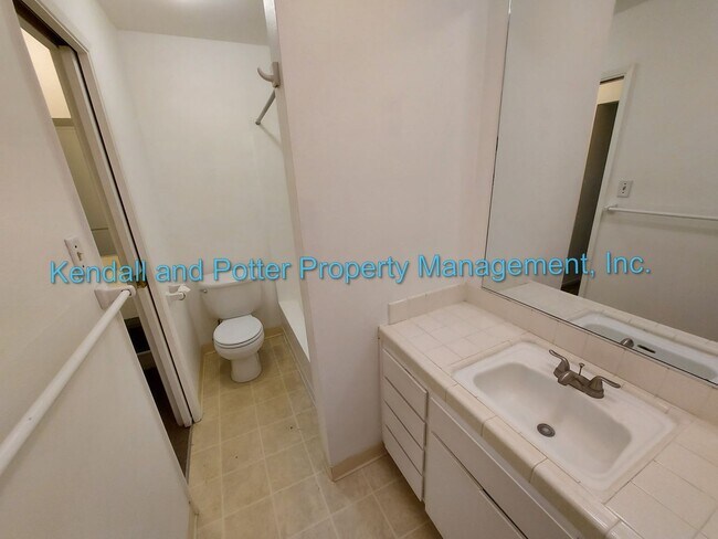 Building Photo - 2 Bedroom Condo In The Villas Of Capitola!