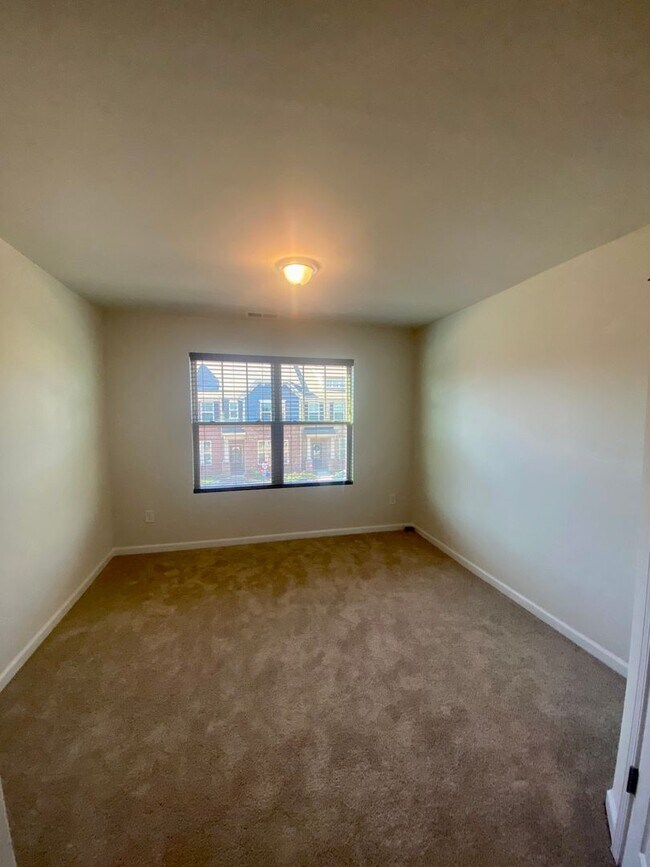 Building Photo - 3BR/2.5BA TOWNHOME IN INDIAN LAND SC