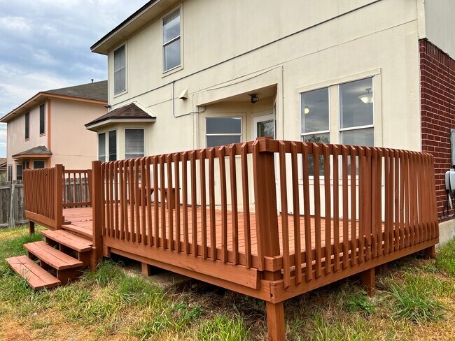 Building Photo - 740 Winborne Way