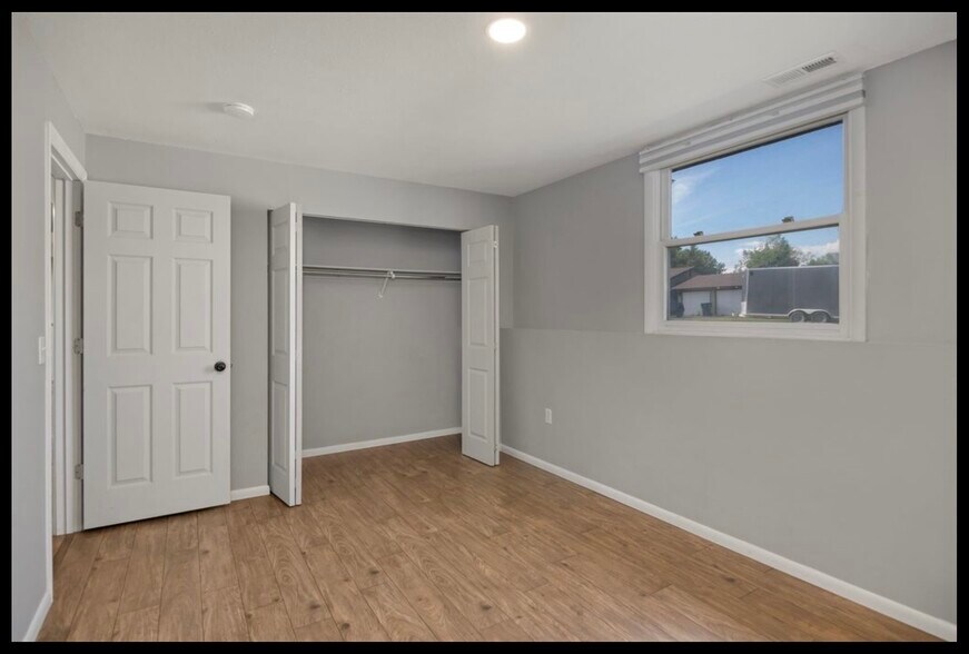 Building Photo - 1585 Valley Forge Rd