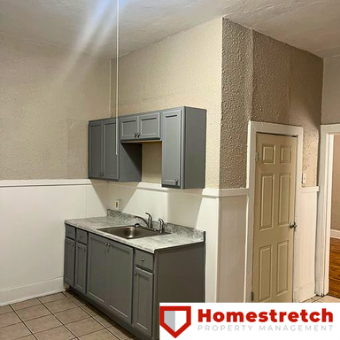 Building Photo - Charming One Bedroom Duplex Available!