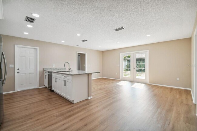 Building Photo - 11611 Bear Paw Ln