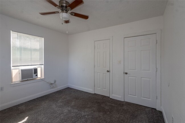 Building Photo - 2978 Goliad St