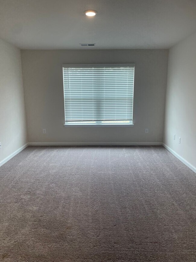 Building Photo - Conway - 4 Bedroom / 2 Bathroom House