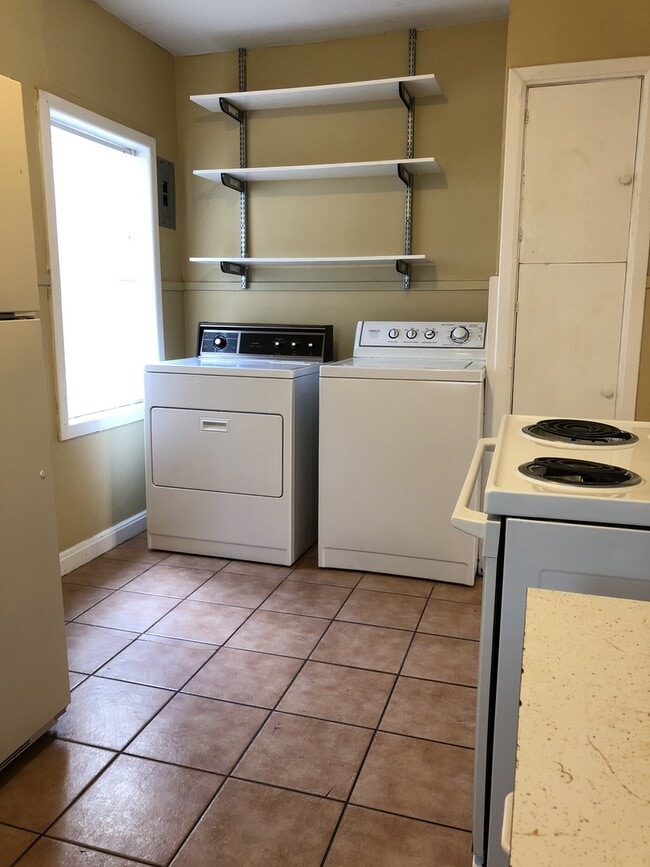 Building Photo - Move In Special!!! First Full Month Free!!!