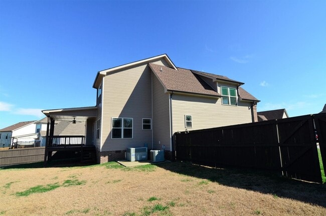 Building Photo - Sweet house on Cul De Sac