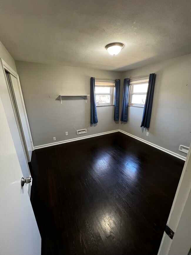 Bedroom 2 - 8313 Smithton Rd