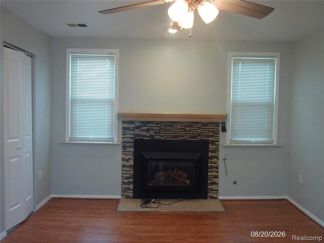 Building Photo - 26445 Colgate St