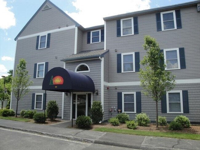 Building Photo - 143 Eastern Ave