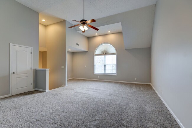 Building Photo - 791 Colin Ct