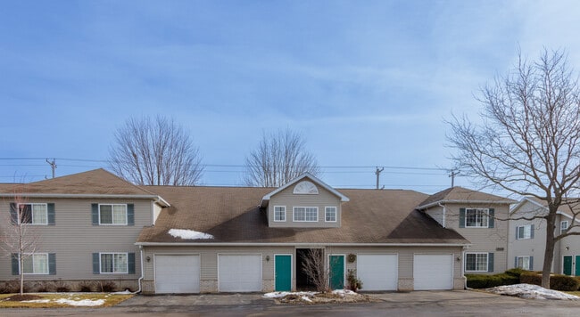Building Photo - Sheridan Mews Apartments