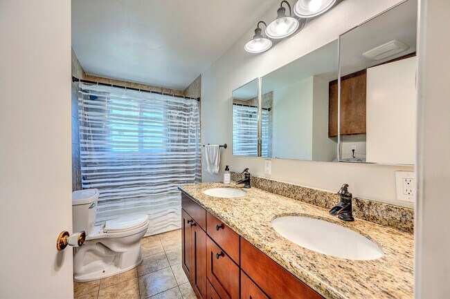 Building Photo - Lynnwood Rambler